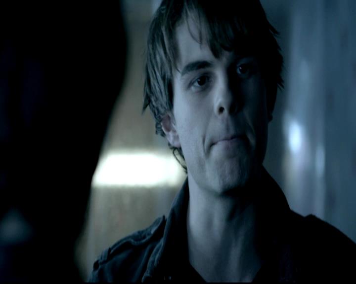 VampireDiariesWorld-dot-org_4x11CatchMeIfYouCan0575.jpg