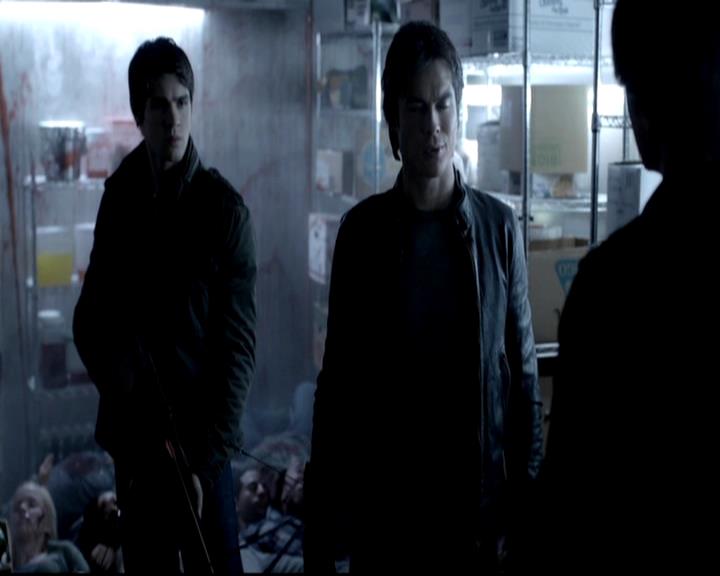 VampireDiariesWorld-dot-org_4x11CatchMeIfYouCan0578.jpg