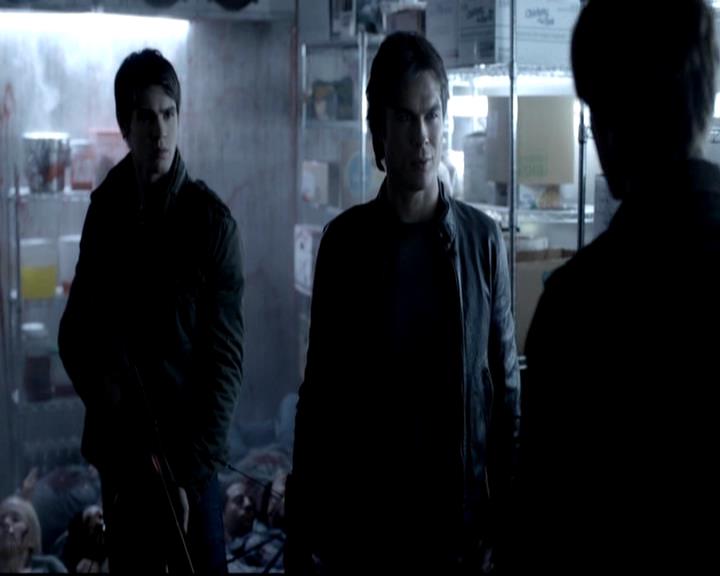 VampireDiariesWorld-dot-org_4x11CatchMeIfYouCan0580.jpg