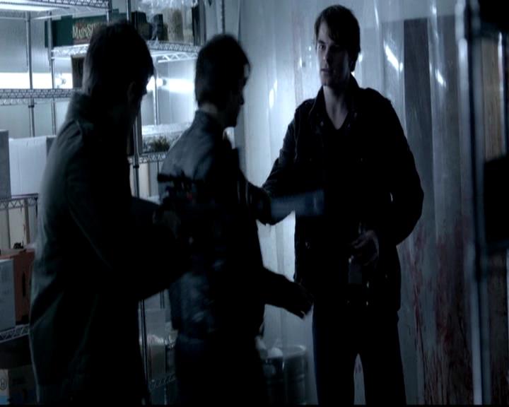 VampireDiariesWorld-dot-org_4x11CatchMeIfYouCan0581.jpg