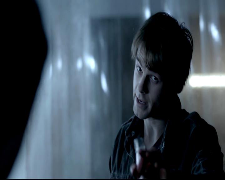 VampireDiariesWorld-dot-org_4x11CatchMeIfYouCan0582.jpg