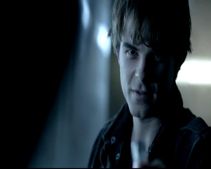 VampireDiariesWorld-dot-org_4x11CatchMeIfYouCan0585.jpg