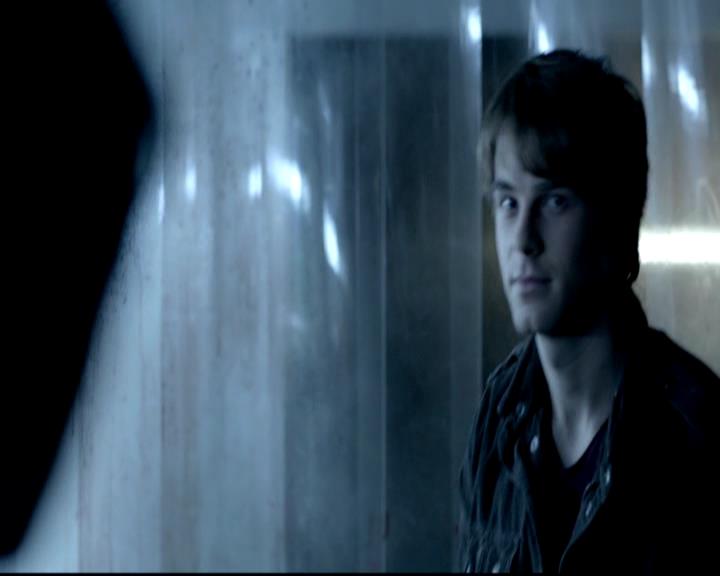 VampireDiariesWorld-dot-org_4x11CatchMeIfYouCan0591.jpg