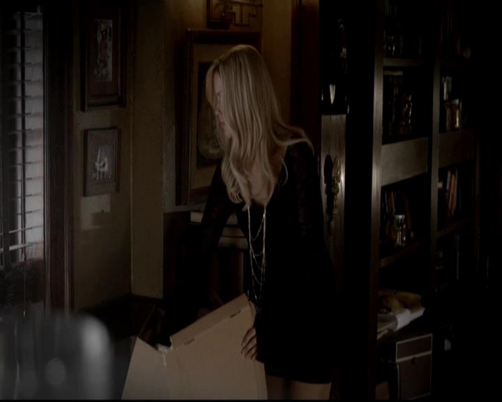 VampireDiariesWorld-dot-org_4x11CatchMeIfYouCan0618.jpg