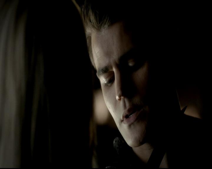 VampireDiariesWorld-dot-org_4x11CatchMeIfYouCan1108.jpg