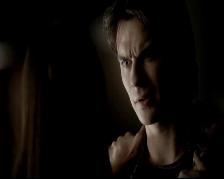 VampireDiariesWorld-dot-org_4x11CatchMeIfYouCan1167.jpg