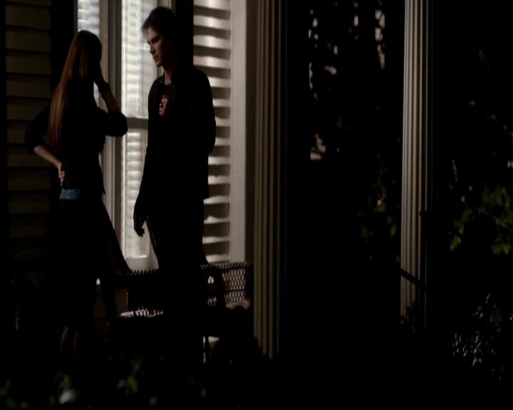 VampireDiariesWorld-dot-org_4x11CatchMeIfYouCan1171.jpg