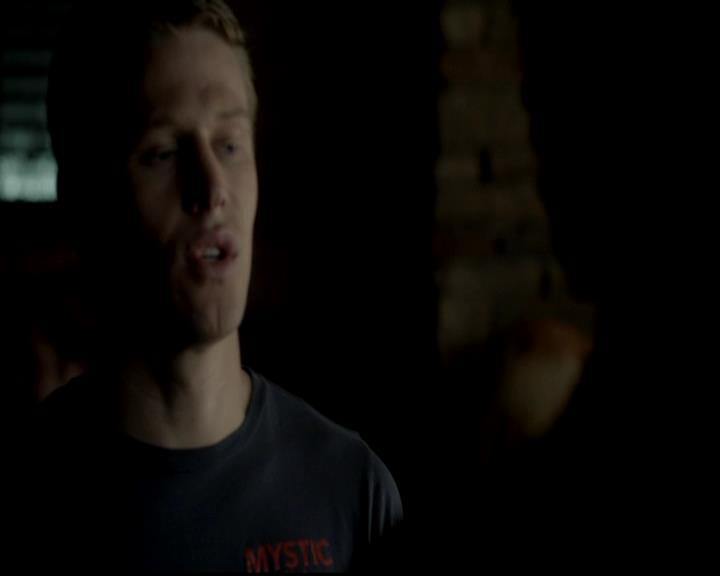 VampireDiariesWorld-dot-org_4x11CatchMeIfYouCan1272.jpg