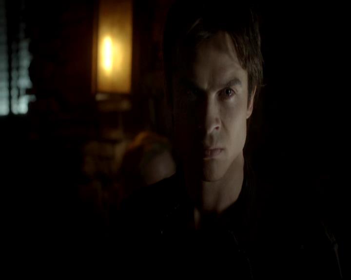 VampireDiariesWorld-dot-org_4x11CatchMeIfYouCan1295.jpg