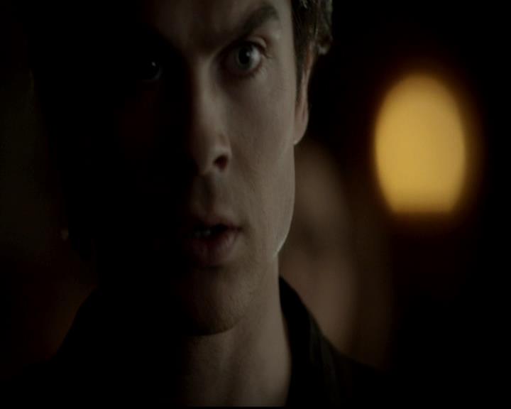 VampireDiariesWorld-dot-org_4x11CatchMeIfYouCan1304.jpg