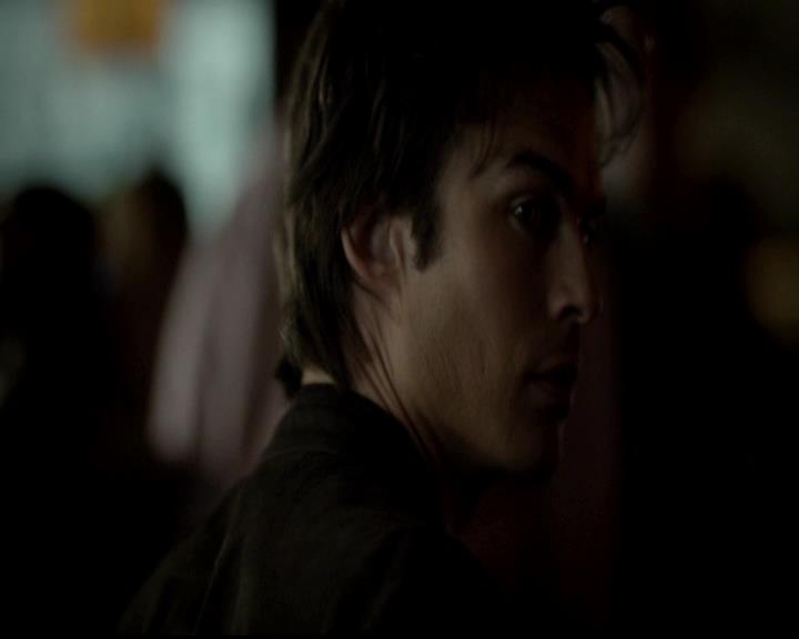 VampireDiariesWorld-dot-org_4x11CatchMeIfYouCan1305.jpg