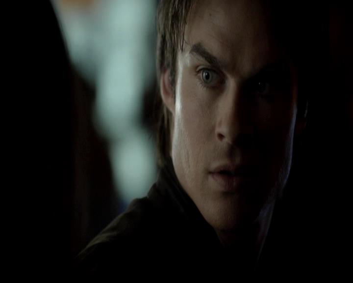 VampireDiariesWorld-dot-org_4x11CatchMeIfYouCan1327.jpg