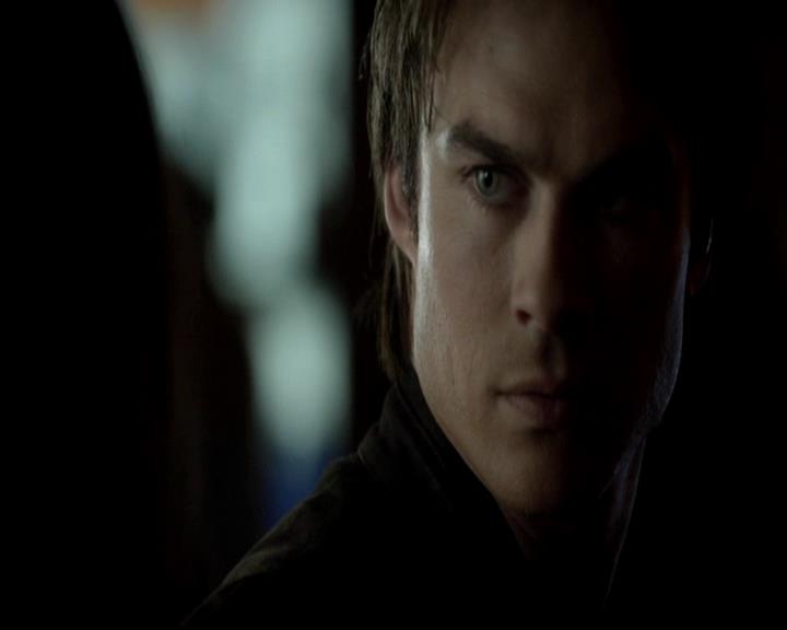 VampireDiariesWorld-dot-org_4x11CatchMeIfYouCan1328.jpg