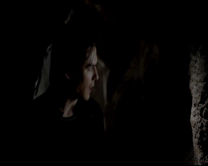 VampireDiariesWorld-dot-org_4x11CatchMeIfYouCan1373.jpg