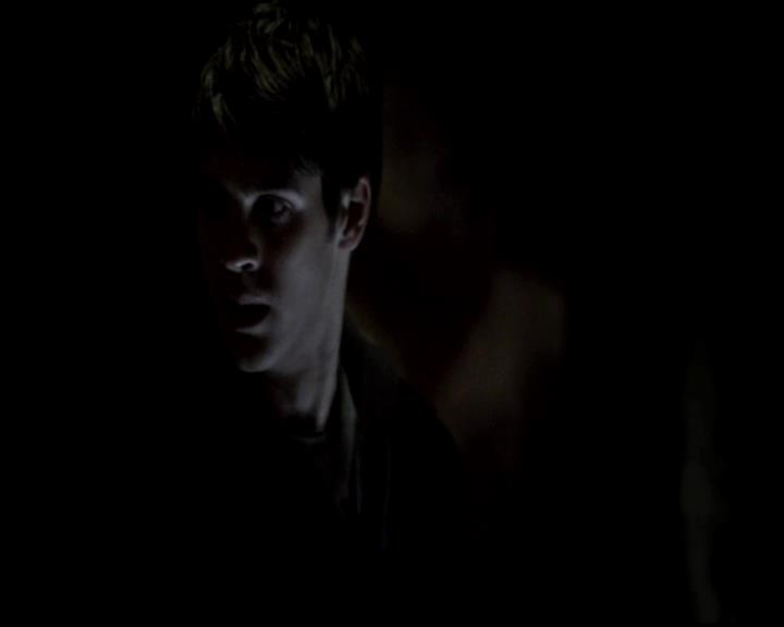 VampireDiariesWorld-dot-org_4x11CatchMeIfYouCan1379.jpg