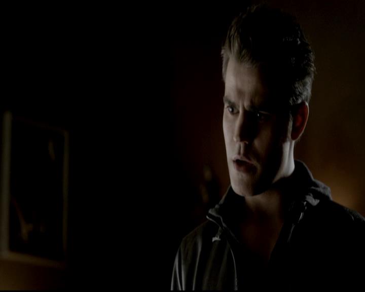 VampireDiariesWorld-dot-org_4x11CatchMeIfYouCan1408.jpg