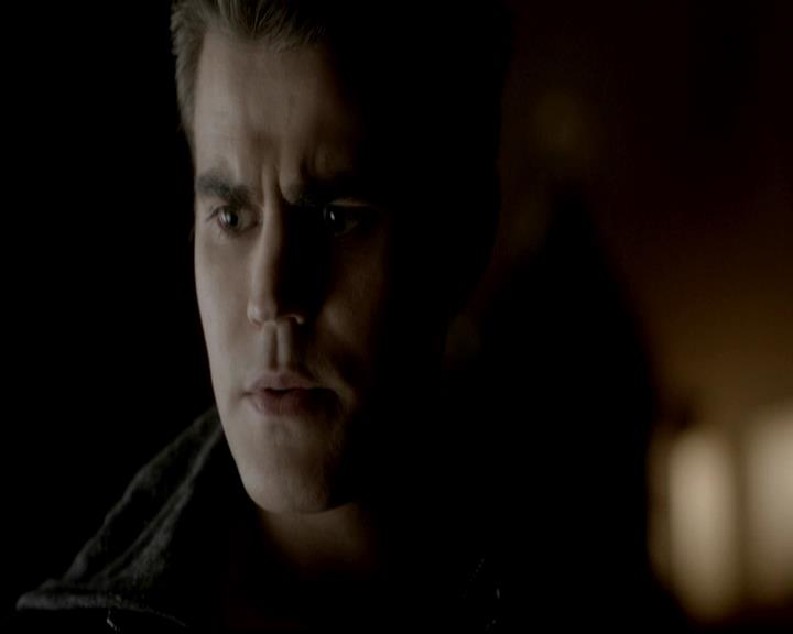 VampireDiariesWorld-dot-org_4x11CatchMeIfYouCan1438.jpg