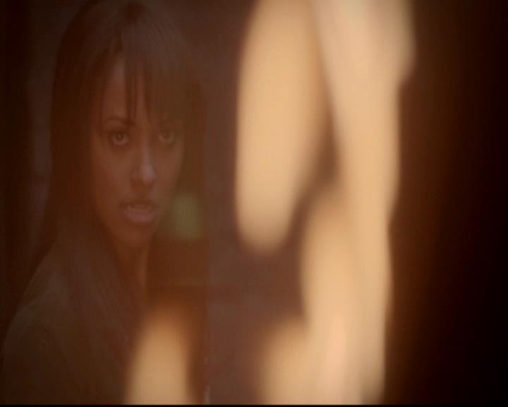 VampireDiariesWorld-dot-org_4x11CatchMeIfYouCan1495.jpg