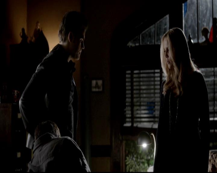 VampireDiariesWorld-dot-org_4x11CatchMeIfYouCan1553.jpg