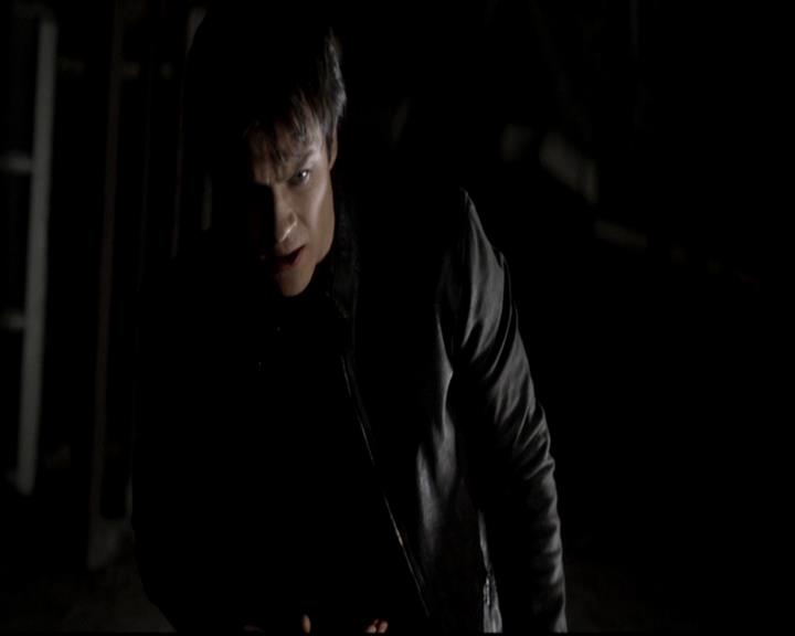 VampireDiariesWorld-dot-org_4x11CatchMeIfYouCan1630.jpg