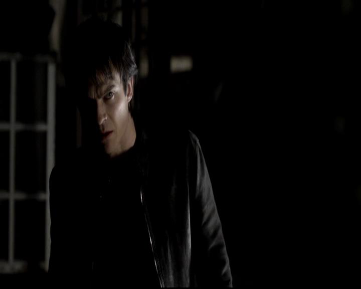 VampireDiariesWorld-dot-org_4x11CatchMeIfYouCan1633.jpg