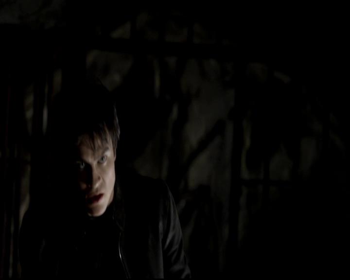 VampireDiariesWorld-dot-org_4x11CatchMeIfYouCan1643.jpg