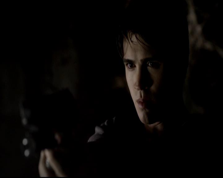 VampireDiariesWorld-dot-org_4x11CatchMeIfYouCan1644.jpg