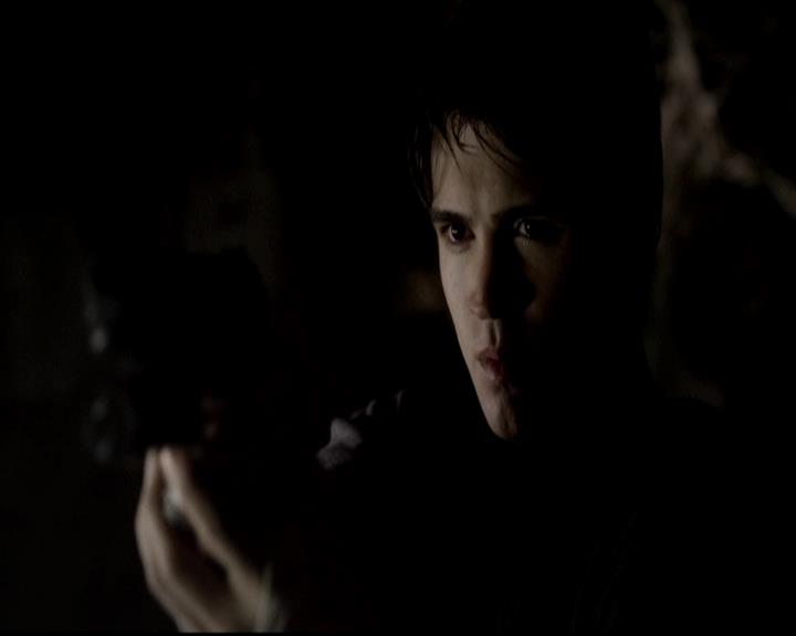 VampireDiariesWorld-dot-org_4x11CatchMeIfYouCan1646.jpg