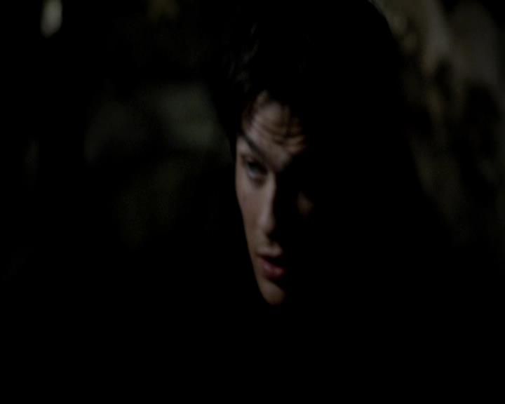 VampireDiariesWorld-dot-org_4x11CatchMeIfYouCan1691.jpg