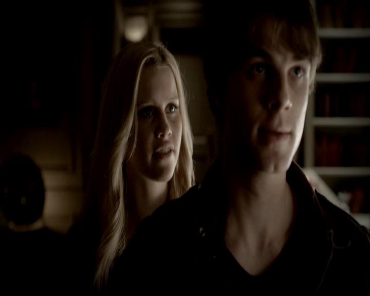 VampireDiariesWorld-dot-org_4x11CatchMeIfYouCan1715.jpg