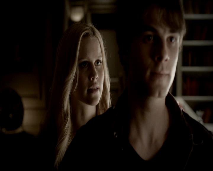 VampireDiariesWorld-dot-org_4x11CatchMeIfYouCan1717.jpg