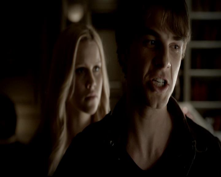 VampireDiariesWorld-dot-org_4x11CatchMeIfYouCan1725.jpg