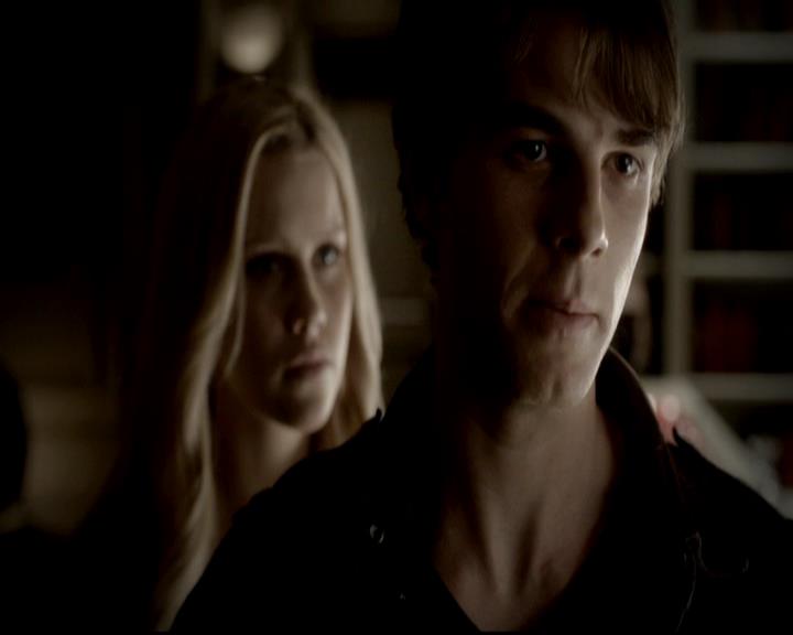 VampireDiariesWorld-dot-org_4x11CatchMeIfYouCan1737.jpg