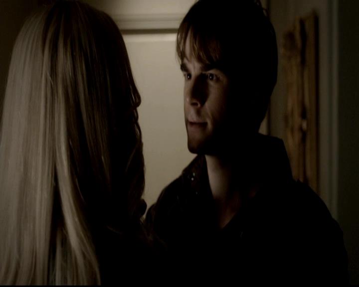 VampireDiariesWorld-dot-org_4x11CatchMeIfYouCan1744.jpg