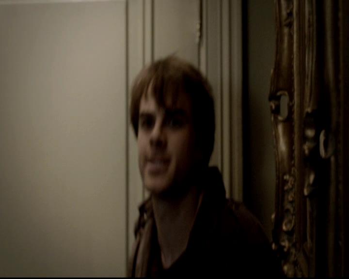 VampireDiariesWorld-dot-org_4x11CatchMeIfYouCan1748.jpg