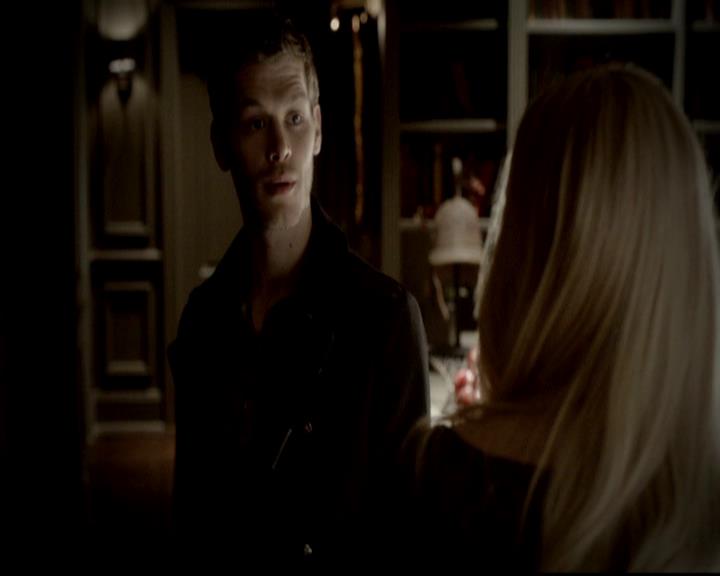 VampireDiariesWorld-dot-org_4x11CatchMeIfYouCan1759.jpg