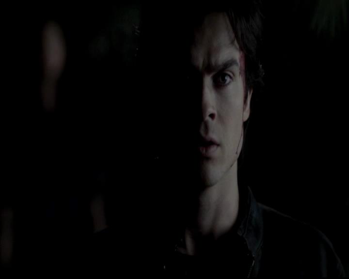 VampireDiariesWorld-dot-org_4x11CatchMeIfYouCan1791.jpg