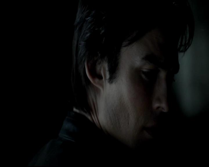 VampireDiariesWorld-dot-org_4x11CatchMeIfYouCan1812.jpg