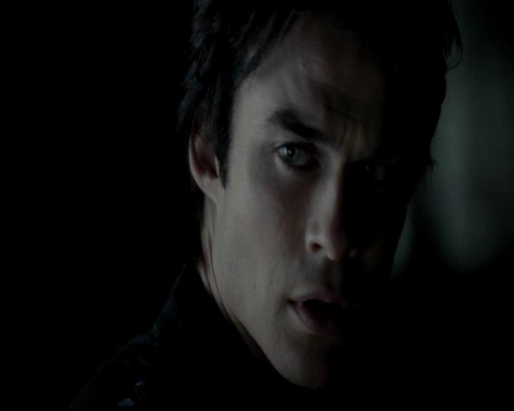 VampireDiariesWorld-dot-org_4x11CatchMeIfYouCan1813.jpg