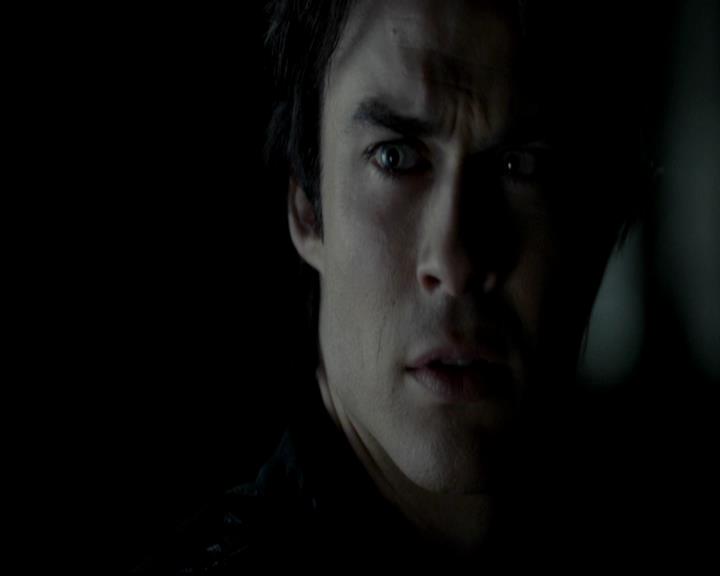 VampireDiariesWorld-dot-org_4x11CatchMeIfYouCan1822.jpg