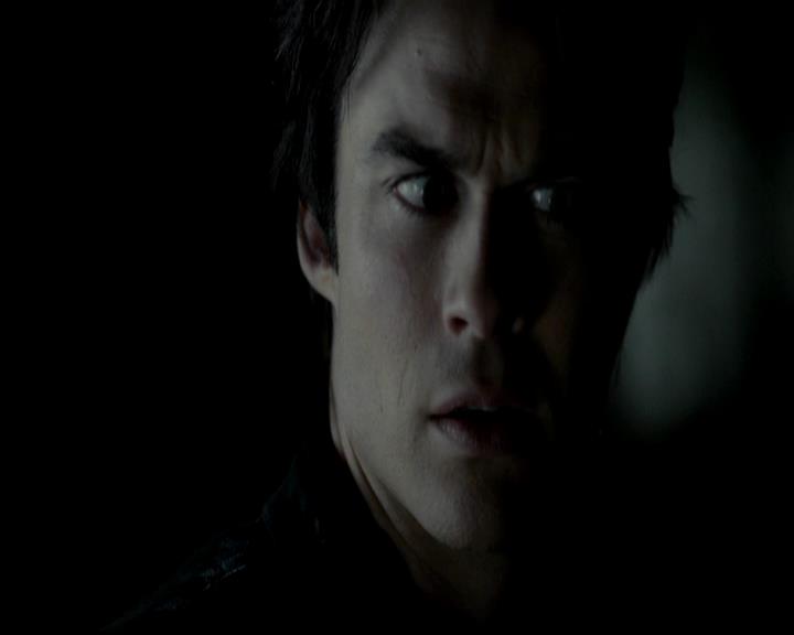 VampireDiariesWorld-dot-org_4x11CatchMeIfYouCan1827.jpg