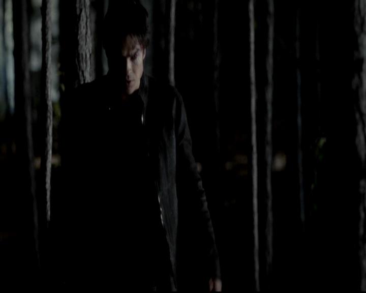 VampireDiariesWorld-dot-org_4x11CatchMeIfYouCan1839.jpg