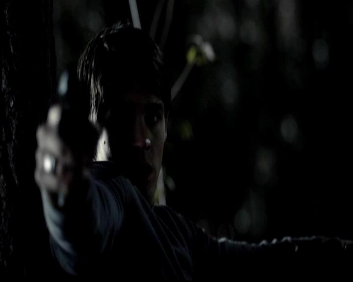 VampireDiariesWorld-dot-org_4x11CatchMeIfYouCan1840.jpg