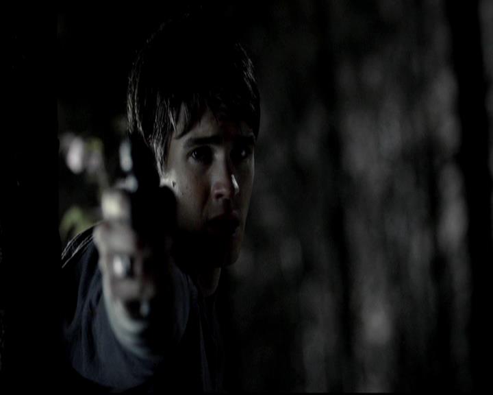 VampireDiariesWorld-dot-org_4x11CatchMeIfYouCan1843.jpg