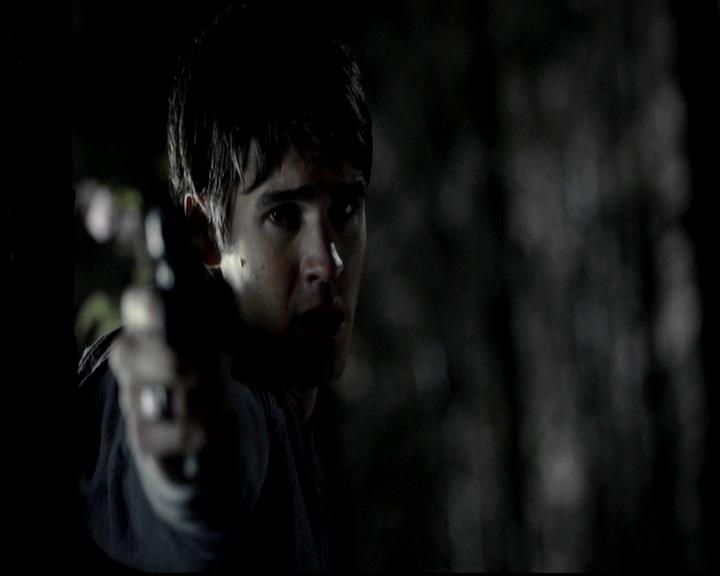 VampireDiariesWorld-dot-org_4x11CatchMeIfYouCan1844.jpg