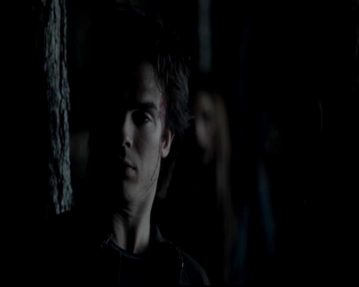 VampireDiariesWorld-dot-org_4x11CatchMeIfYouCan1849.jpg