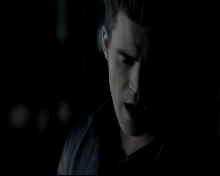 VampireDiariesWorld-dot-org_4x11CatchMeIfYouCan1853.jpg