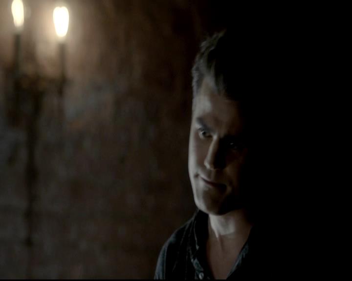 VampireDiariesWorld-dot-org_4x11CatchMeIfYouCan1893.jpg