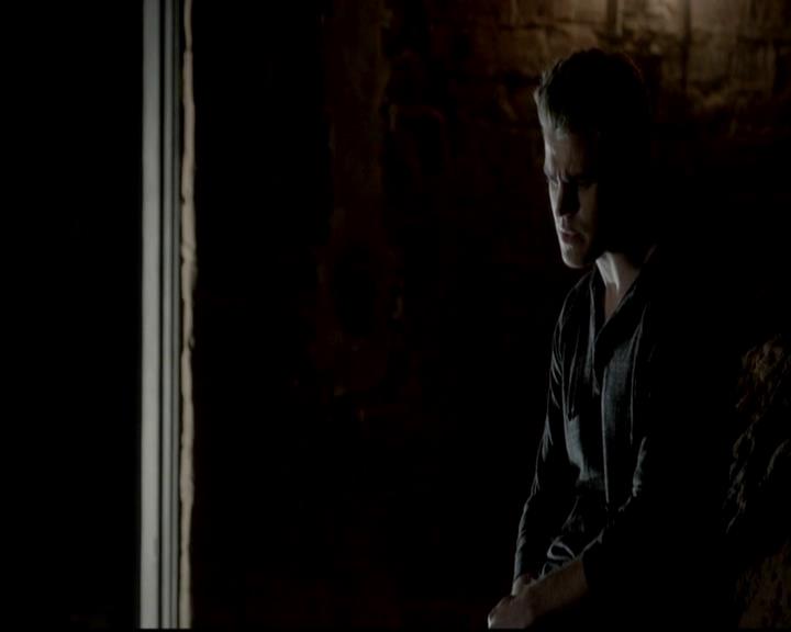 VampireDiariesWorld-dot-org_4x11CatchMeIfYouCan1903.jpg