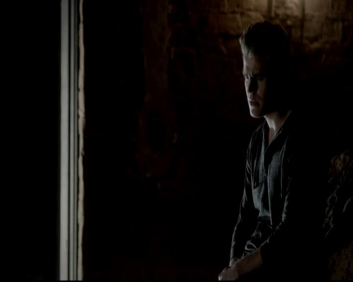 VampireDiariesWorld-dot-org_4x11CatchMeIfYouCan1904.jpg